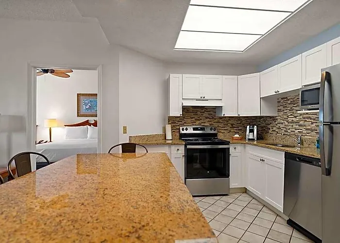 & Clearwater S-harbourside Resort