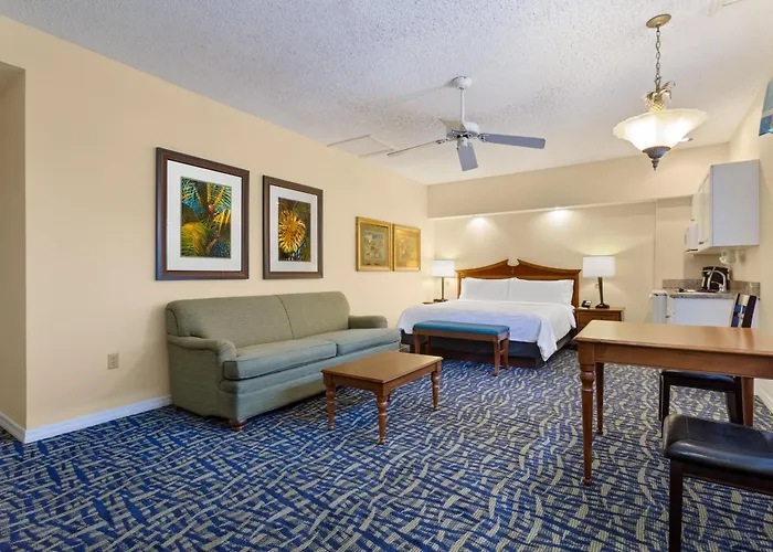 Inn&suites Clearwater S-harbourside Resort